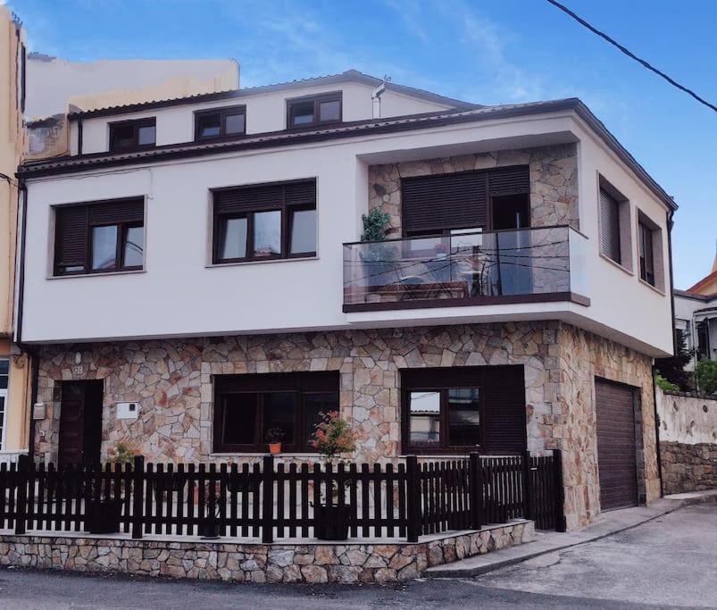 La Casa Del Arbol Apartment Corcubion Luaran gambar